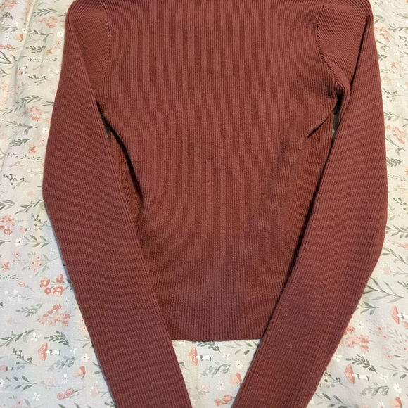 Blu Pepper Rust Ribbed Knit Top - Picture 5 of 6